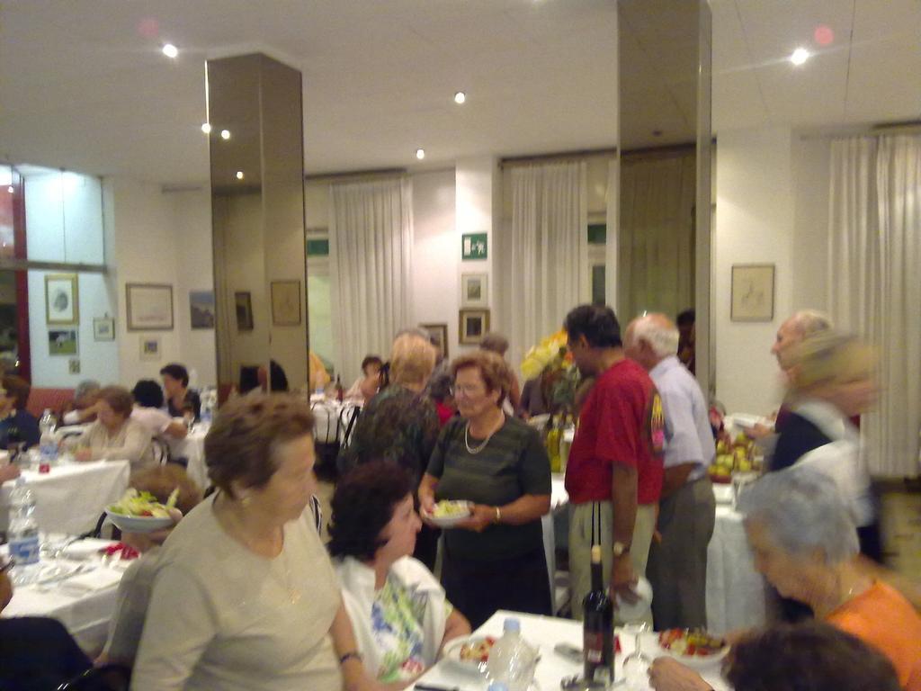 Tonfoni Hotel 3*